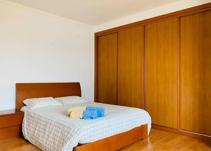 Aparatmento T3 Com Vista Mar Em De Luxo Apartman